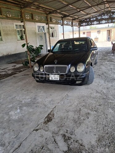 Mercedes E 220 d 1996, 89,958 km - 2.2 l - Sabirabad