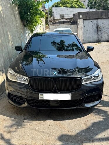 BMW 750 2016, 186,000 km - 4.4 l - Bakı