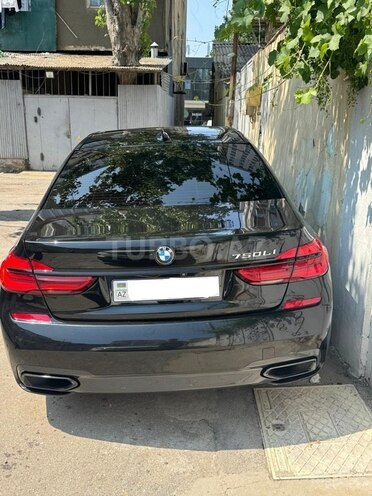 BMW 750 2016, 186,000 km - 4.4 l - Bakı