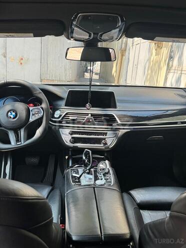 BMW 750 2016, 186,000 km - 4.4 l - Bakı