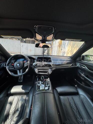 BMW 750 2016, 186,000 km - 4.4 l - Bakı