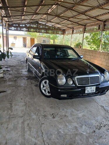 Mercedes E 220 d 1996, 89,958 km - 2.2 l - Sabirabad