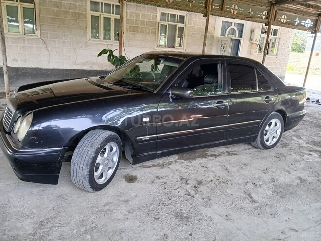 Mercedes E 220 d 1996, 89,958 km - 2.2 l - Sabirabad