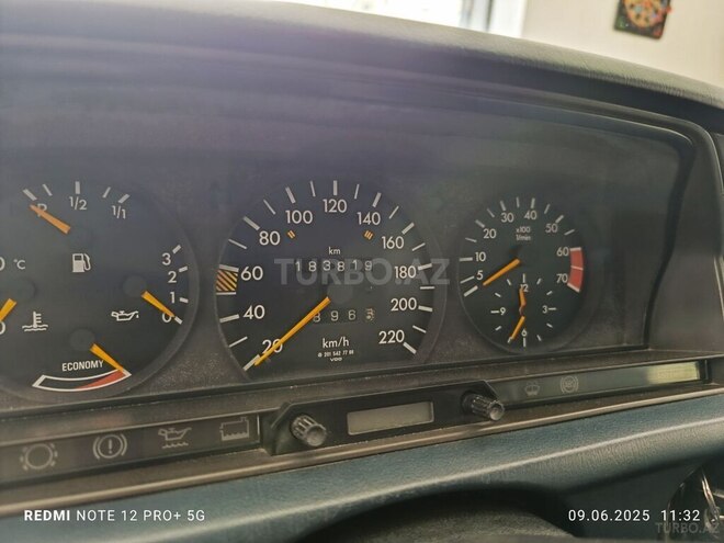 Mercedes 190 1989, 183,850 km - 2.0 l - Bakı