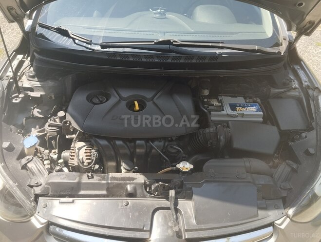 Hyundai Elantra 2012, 299,000 km - 1.8 l - Qəbələ
