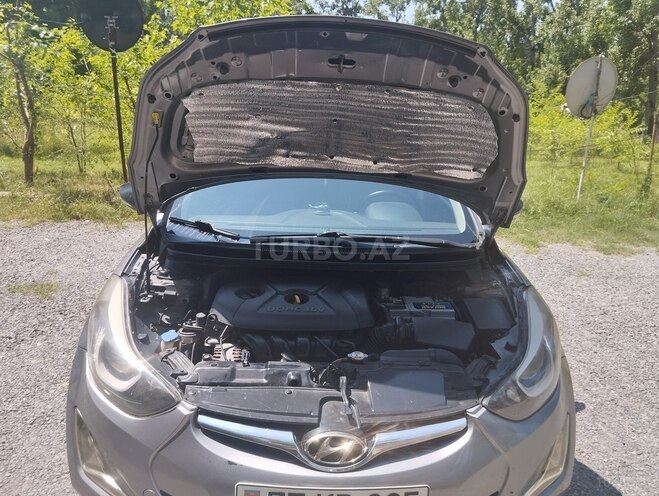 Hyundai Elantra 2012, 299,000 km - 1.8 l - Qəbələ