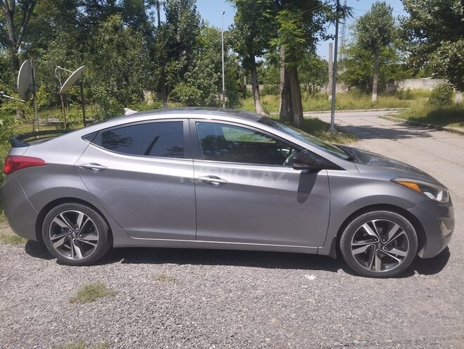Hyundai Elantra 2012, 299,000 km - 1.8 l - Qəbələ