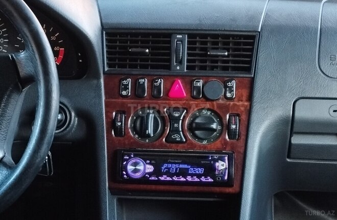 Mercedes C 240 1999, 223,950 km - 2.4 l - Ağcabədi