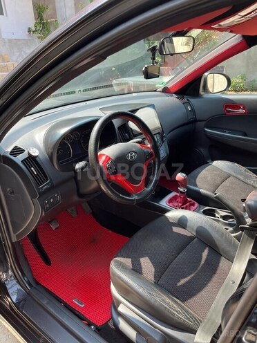 Hyundai i30 2010, 424,000 km - 1.6 л - Bakı