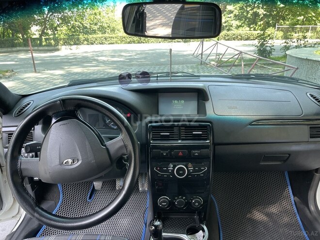 LADA (VAZ) Priora 2015, 160,000 km - 1.6 l - Yevlax