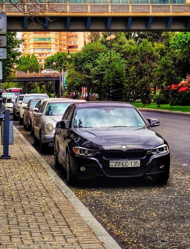 BMW 320 2015, 143,250 km - 2.0 l - Bakı