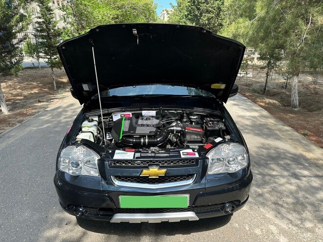 Chevrolet Niva 2015, 373,000 km - 1.7 l - Sumqayıt