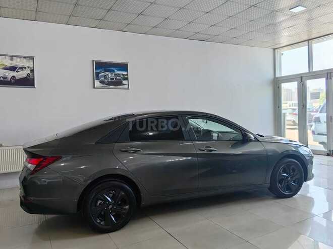Hyundai Elantra 2023, 18,000 km - 1.5 l - Bakı