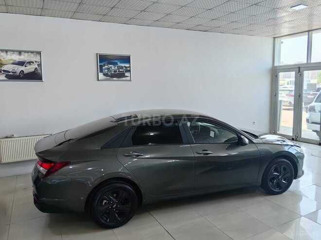 Hyundai Elantra 2023, 18,000 km - 1.5 l - Bakı