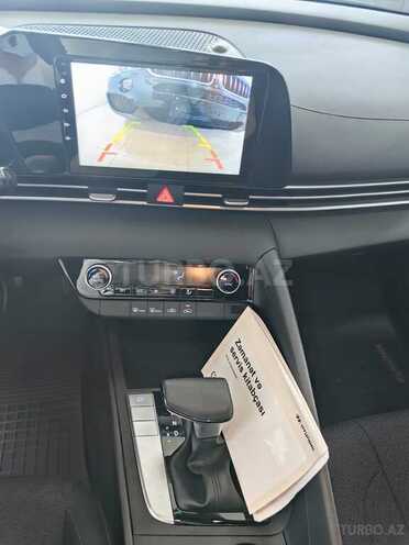 Hyundai Elantra 2023, 18,000 km - 1.5 l - Bakı