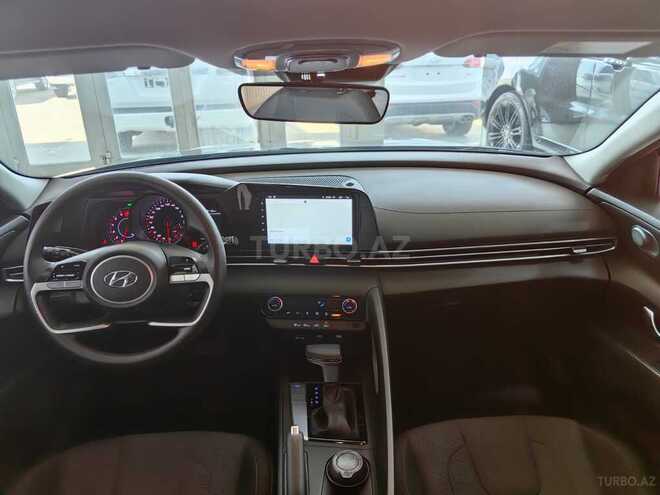 Hyundai Elantra 2023, 18,000 km - 1.5 l - Bakı