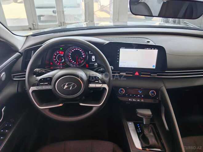 Hyundai Elantra 2023, 18,000 km - 1.5 l - Bakı