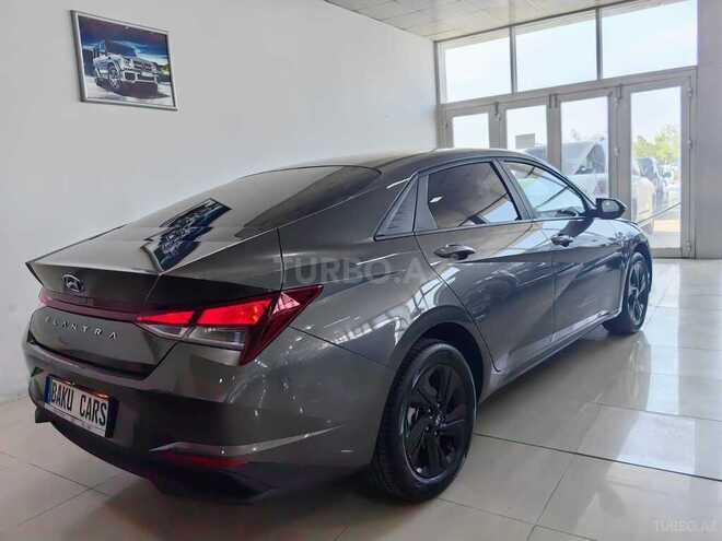 Hyundai Elantra 2023, 18,000 km - 1.5 l - Bakı