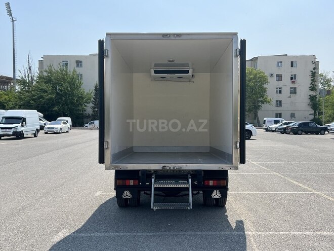 Ford Transit-5