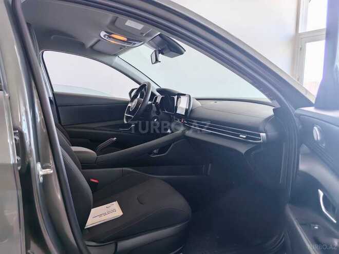 Hyundai Elantra 2023, 18,000 km - 1.5 l - Bakı