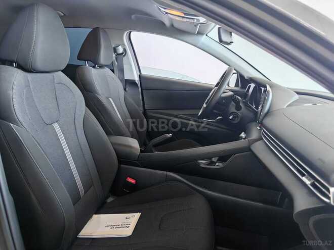 Hyundai Elantra 2023, 18,000 km - 1.5 l - Bakı