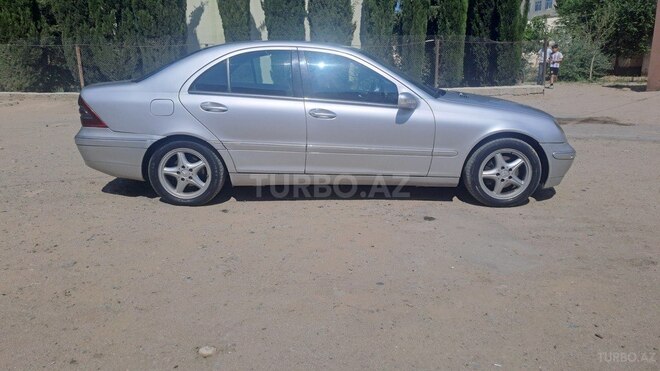 Mercedes C 220 d 2003, 450,000 km - 2.2 l - Bakı
