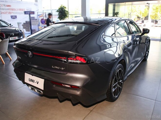 Changan Uni-V iDD-2