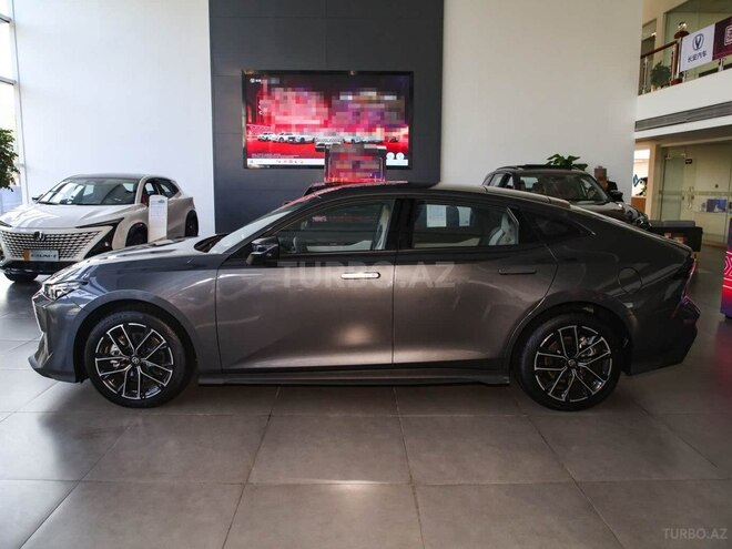 Changan Uni-V iDD-4