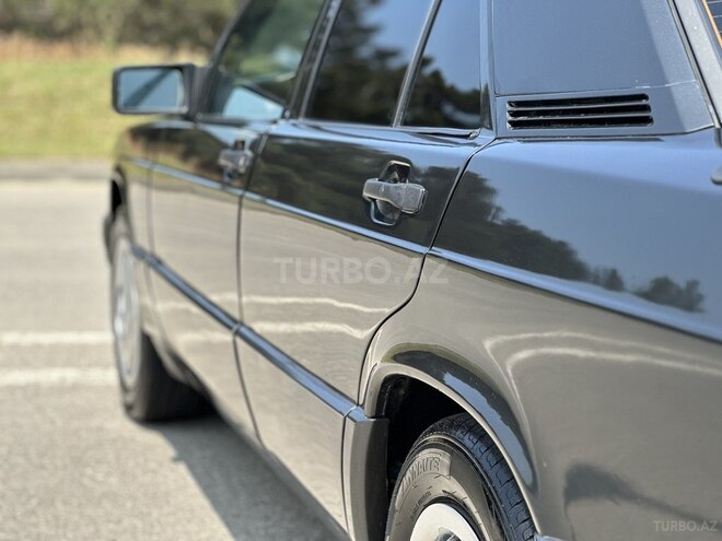 Mercedes 190 1990, 280,000 km - 2.0 л - Bakı