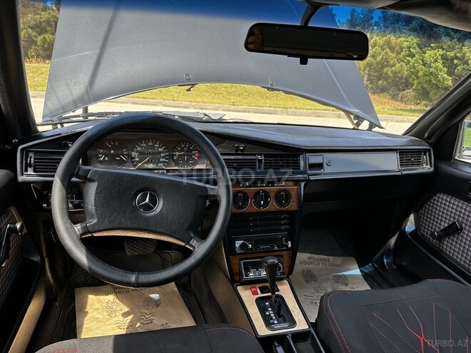 Mercedes 190 1990, 280,000 km - 2.0 л - Bakı