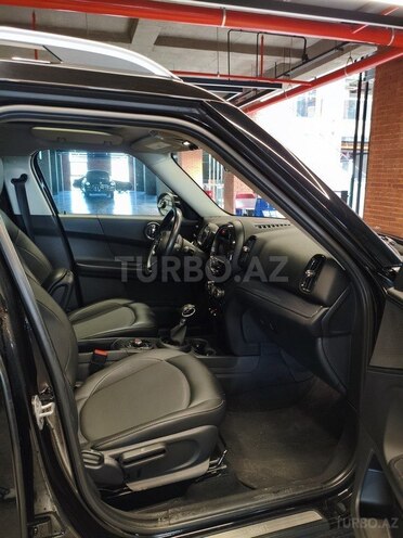 Mini Countryman 2018, 58,000 km - 1.5 л - Bakı
