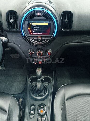 Mini Countryman 2018, 58,000 km - 1.5 л - Bakı