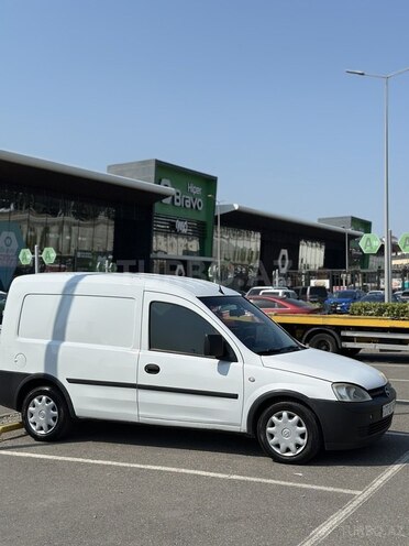 Opel Combo-2