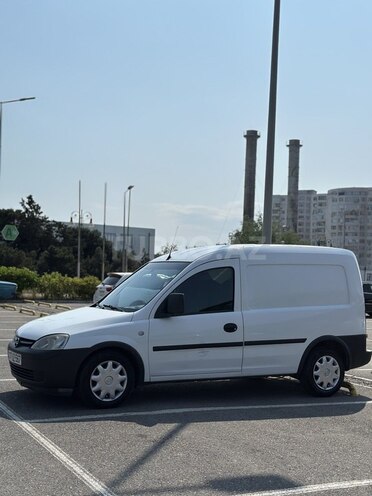 Opel Combo-3