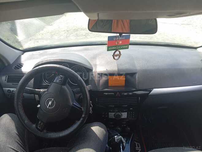 Opel Astra 2008, 270,000 km - 1.8 l - Naxçıvan