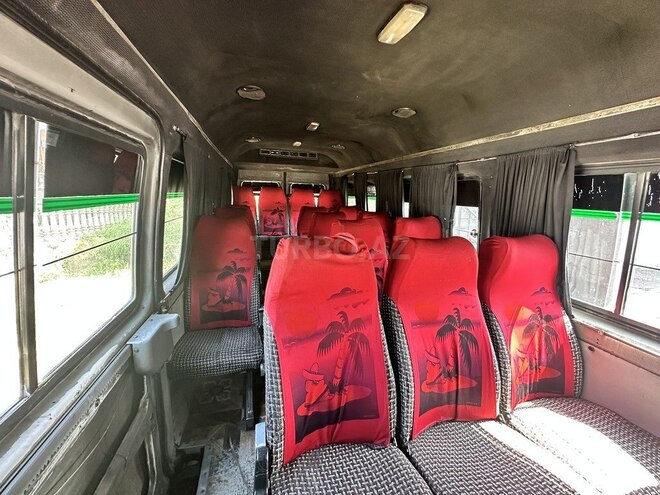 Mercedes Sprinter 312 1998, 236,456 km - 2.5 л - Qazax