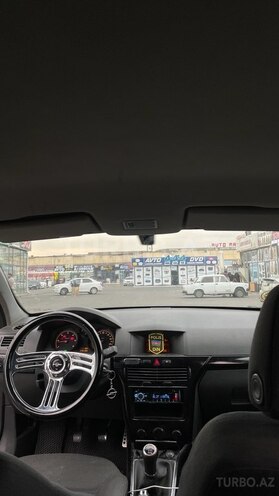 Opel Astra 2006, 275,000 km - 1.3 l - Bakı