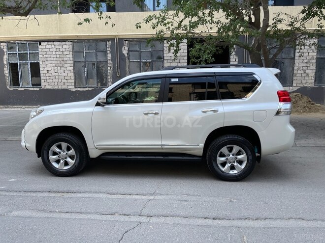 Toyota Land Cruiser Prado 2010, 193,000 km - 2.7 л - Bakı