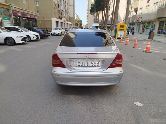 Mercedes C 200 2000, 295,384 km - 2.0 l - Bakı