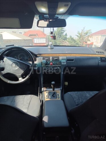 Mercedes E 200 1997, 450,000 km - 2.0 l - Bakı
