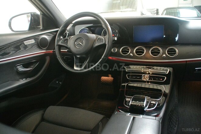 Mercedes E 220 d 2017, 172,000 km - 2.0 л - Bakı