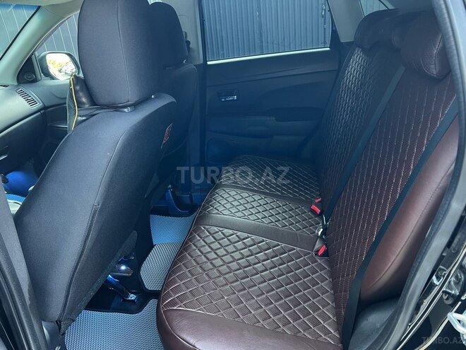 Mitsubishi ASX-11