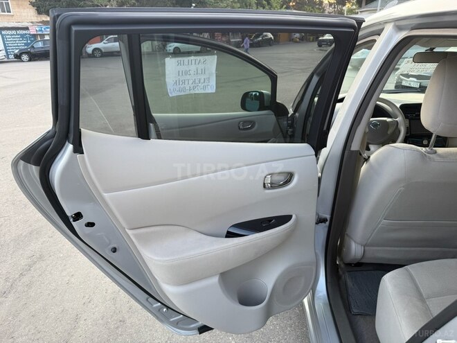 Nissan Leaf 2011, 110,000 km - 0.0 l - Bakı