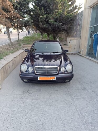 Mercedes E 200 1997, 450,000 km - 2.0 l - Bakı