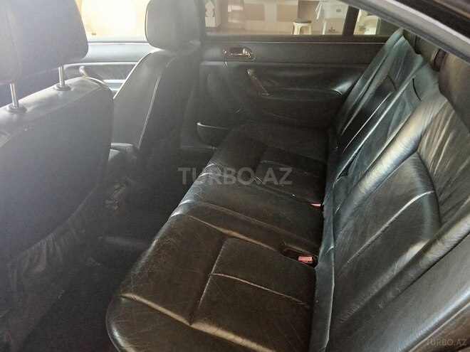 Peugeot 607 2002, 244,000 km - 2.2 l - Gəncə