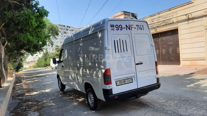 Mercedes Sprinter 313 2003, 195,000 km - 2.2 l - Bakı