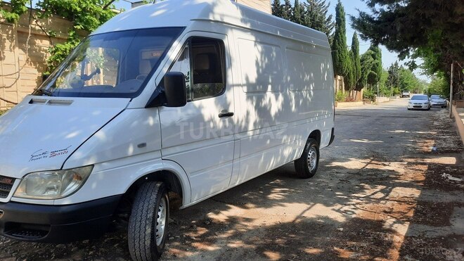 Mercedes Sprinter 313 2003, 195,000 km - 2.2 l - Bakı