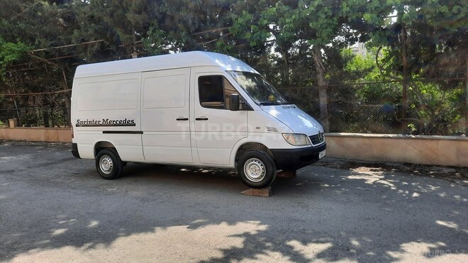 Mercedes Sprinter 313 2003, 195,000 km - 2.2 l - Bakı