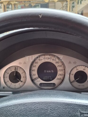 Mercedes E 220 d 2004, 446,771 km - 2.2 l - Bakı