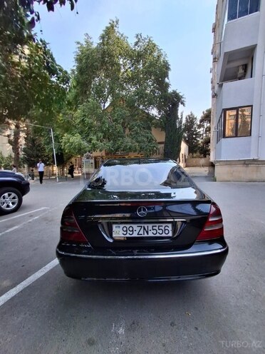 Mercedes E 220 d 2004, 446,771 km - 2.2 l - Bakı